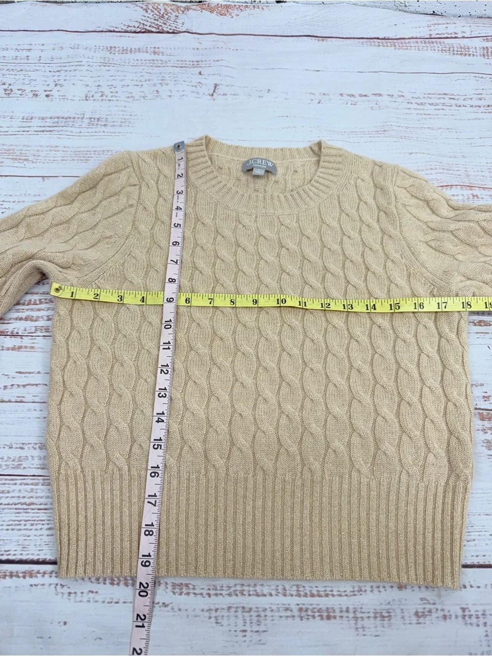 Cashmere Women’s Small Fitted Beige Gold Cable-Knit Crewneck Sweater with Lurex